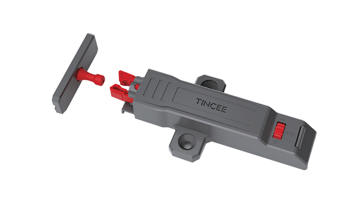 T003